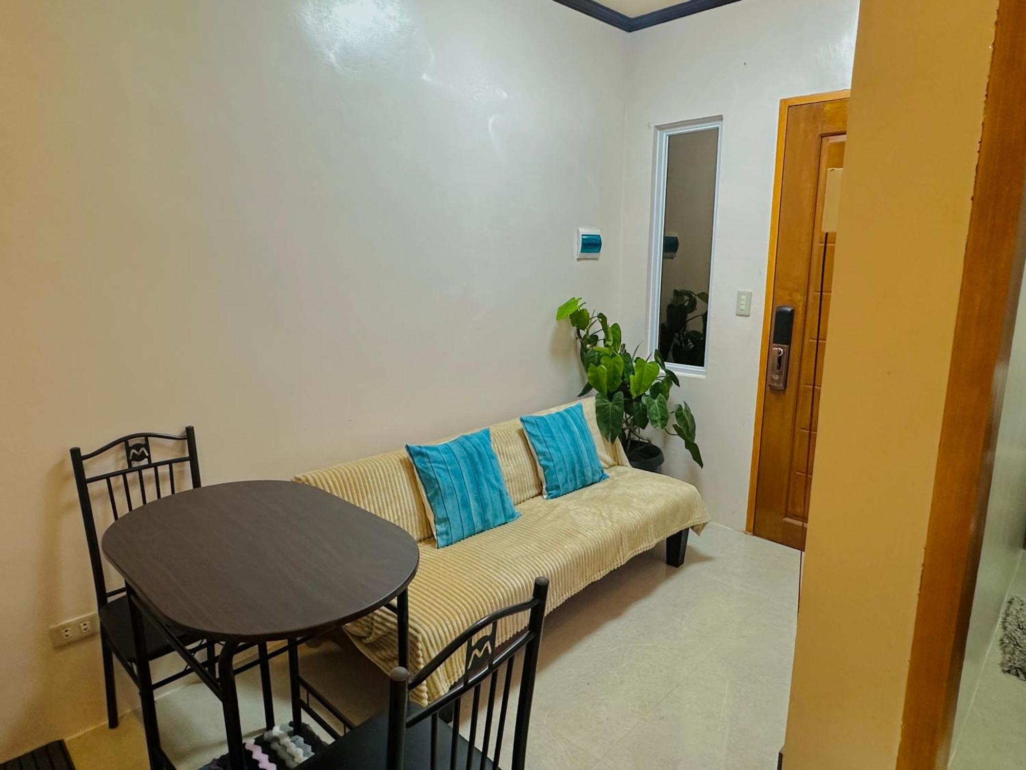 Blued Apartment Near Lio Beach Or El Nido Airport Bagian luar foto